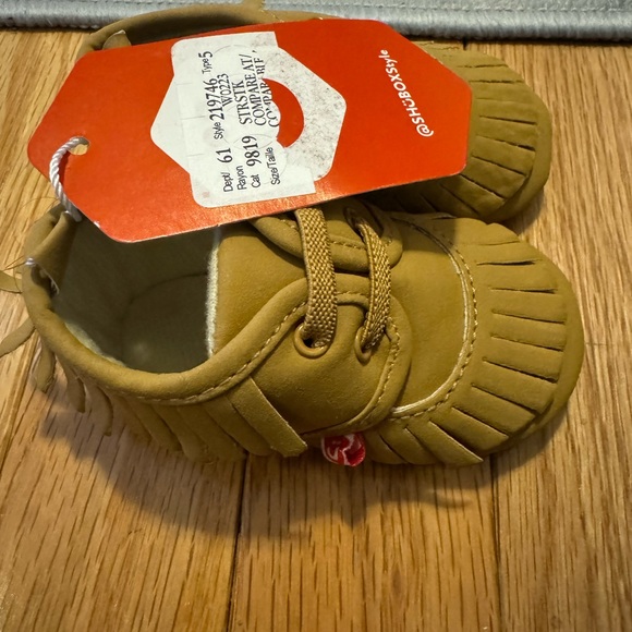 Shuboxstyle infant shoes size 2 in tan - Picture 2 of 4